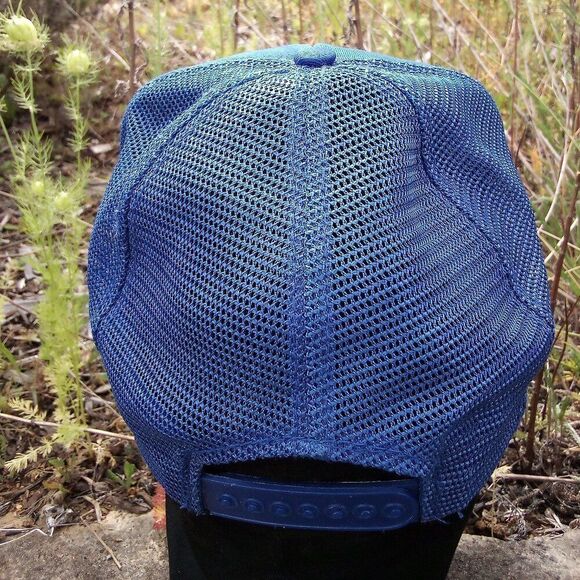 Deadstock Vintage Michigan Wolverines Snap Back Trucker Hat - Picture 4 of 7